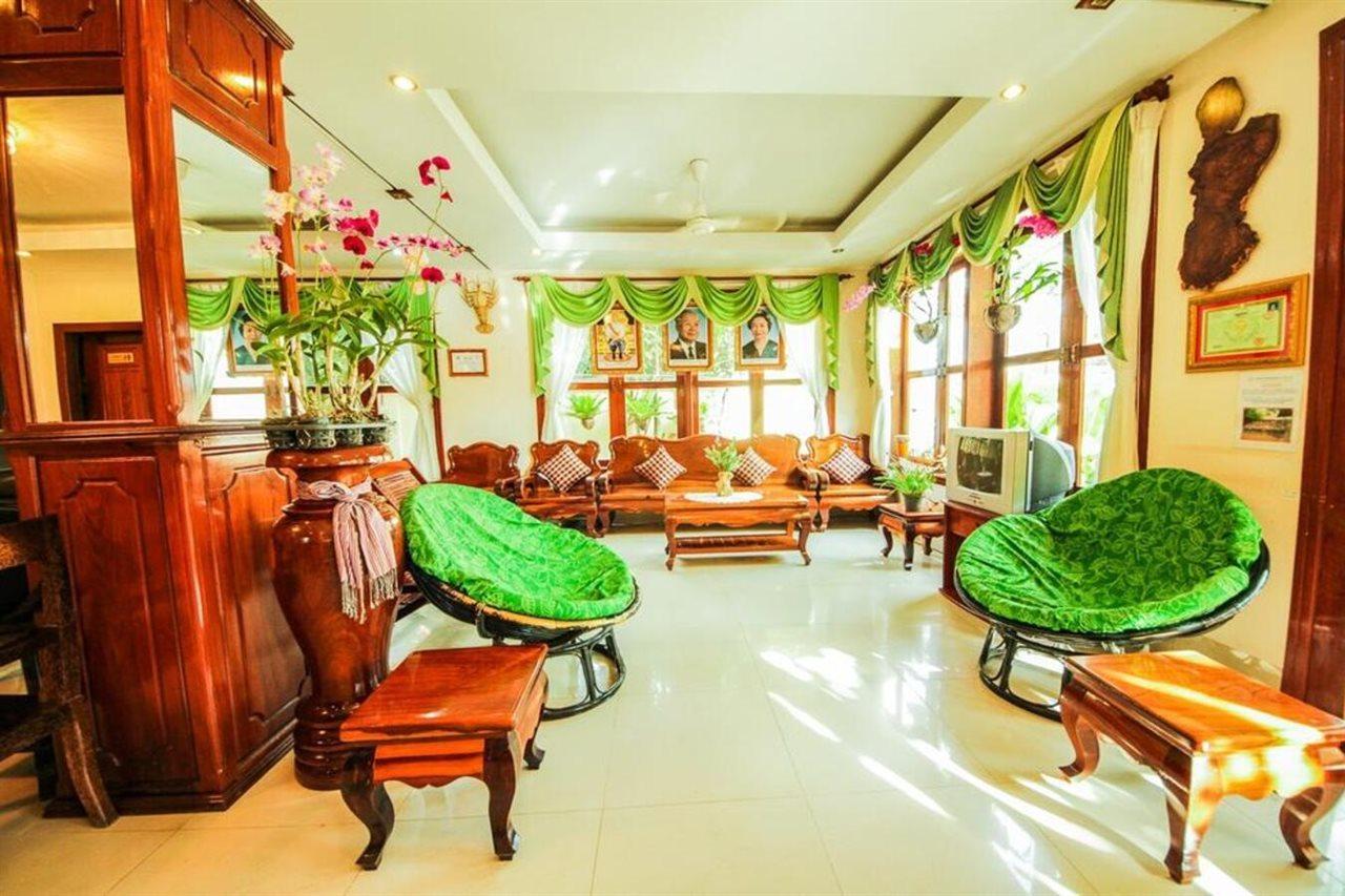 Siem Reap Riverside Hotel Esterno foto