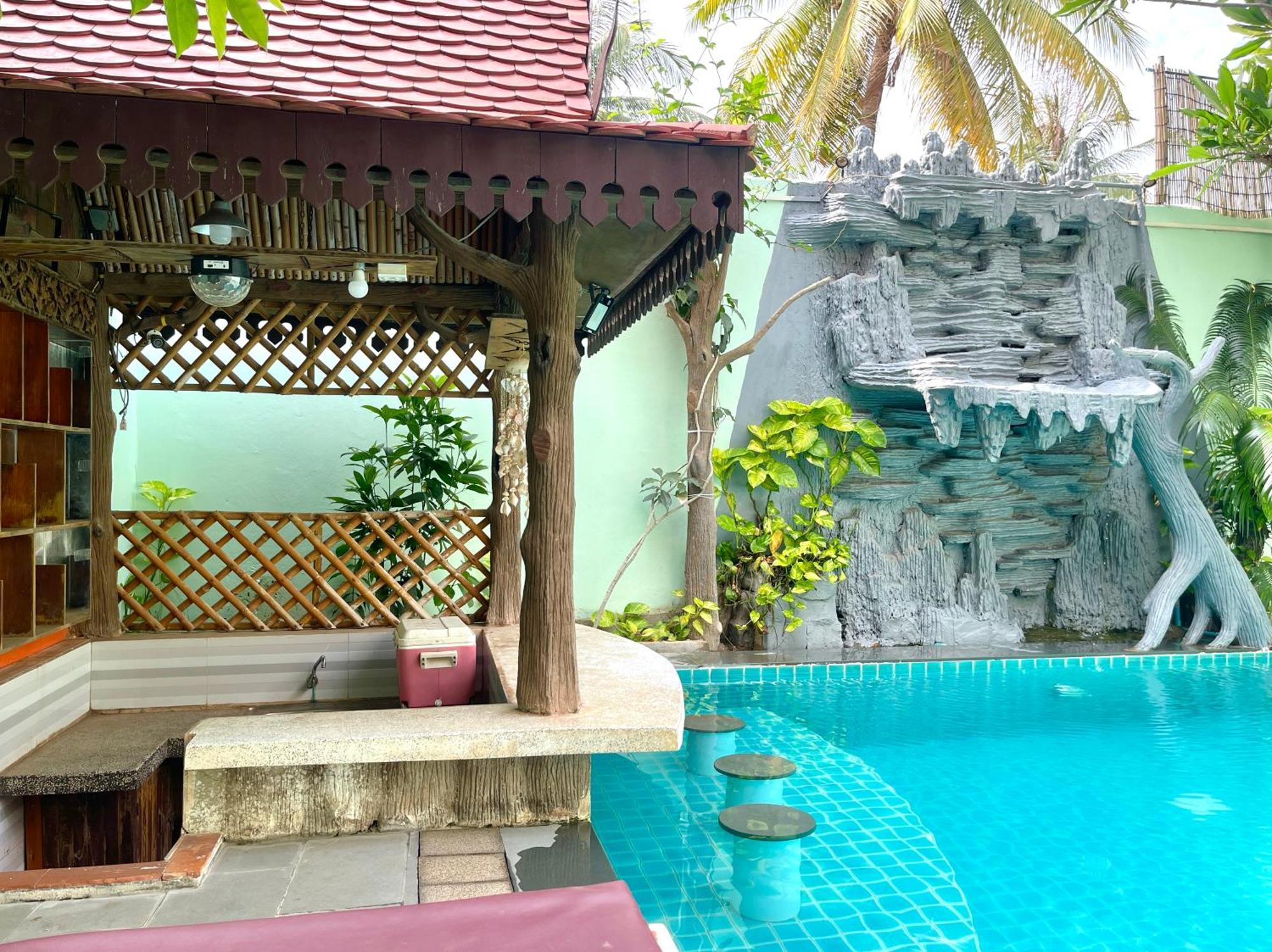 Siem Reap Riverside Hotel Esterno foto