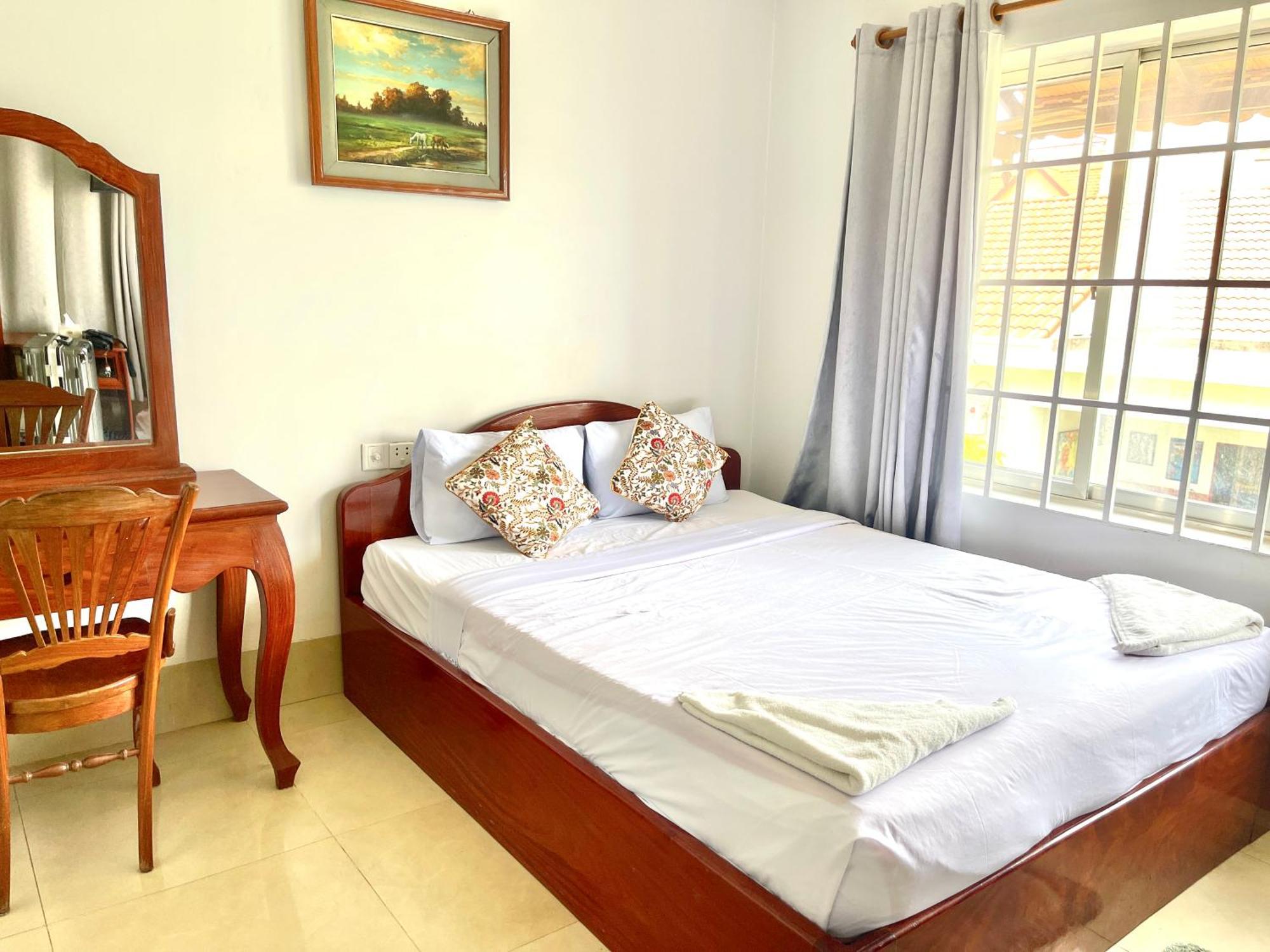 Siem Reap Riverside Hotel Esterno foto
